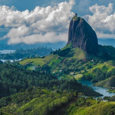 26-dic-2016--piedra del peñol guatape antioquia-Bianca Bauza of nomadbiba